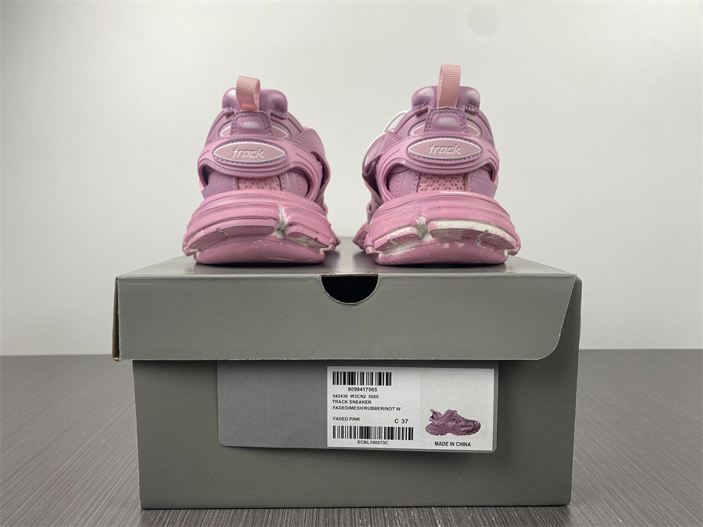 Ba*len*cia*ga track sneaker fade pink 542436w3cn25000