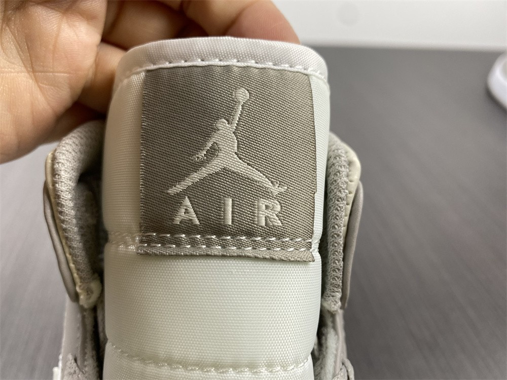 jordan 1 mid linen - 554724-082