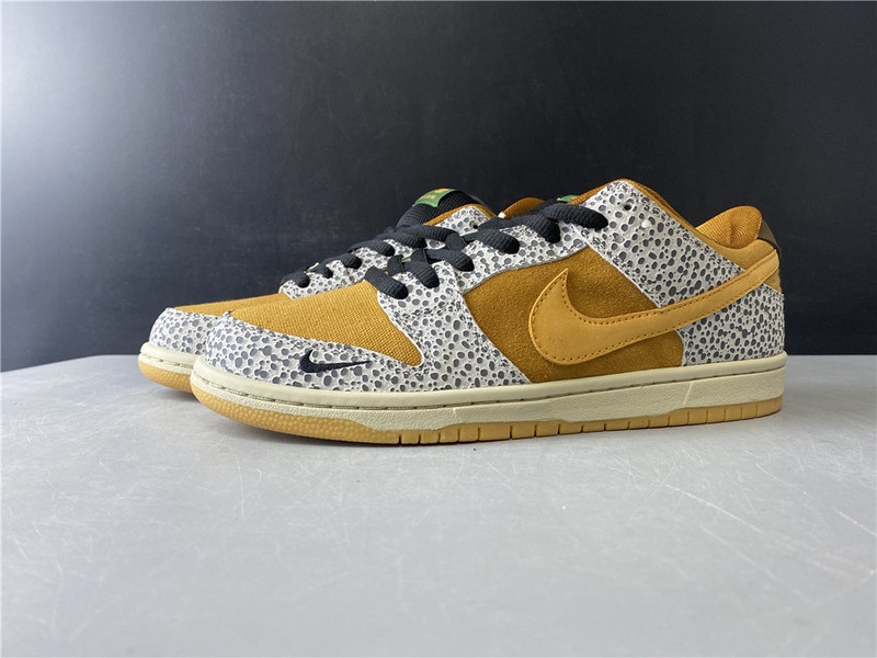 nike sb dunk low “safari” cd2563-002