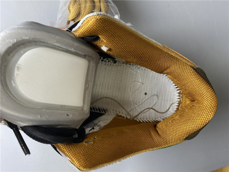 nike sb dunk low “safari” cd2563-002