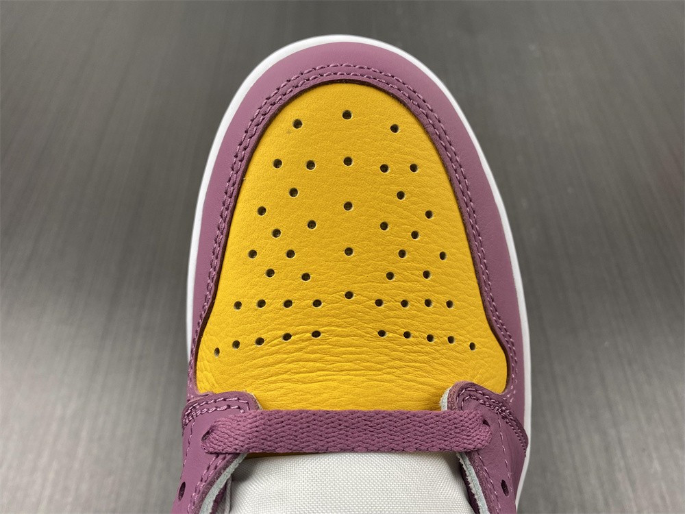 air jordan 1 high og “brotherhood” 555088-706