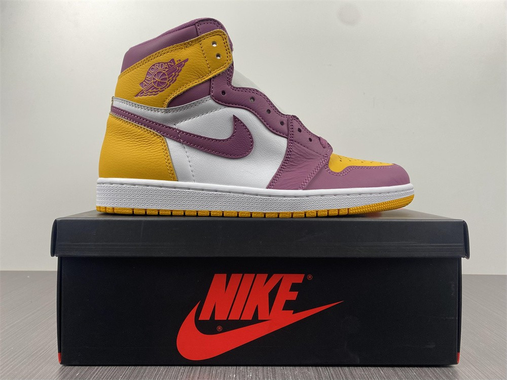 air jordan 1 high og “brotherhood” 555088-706