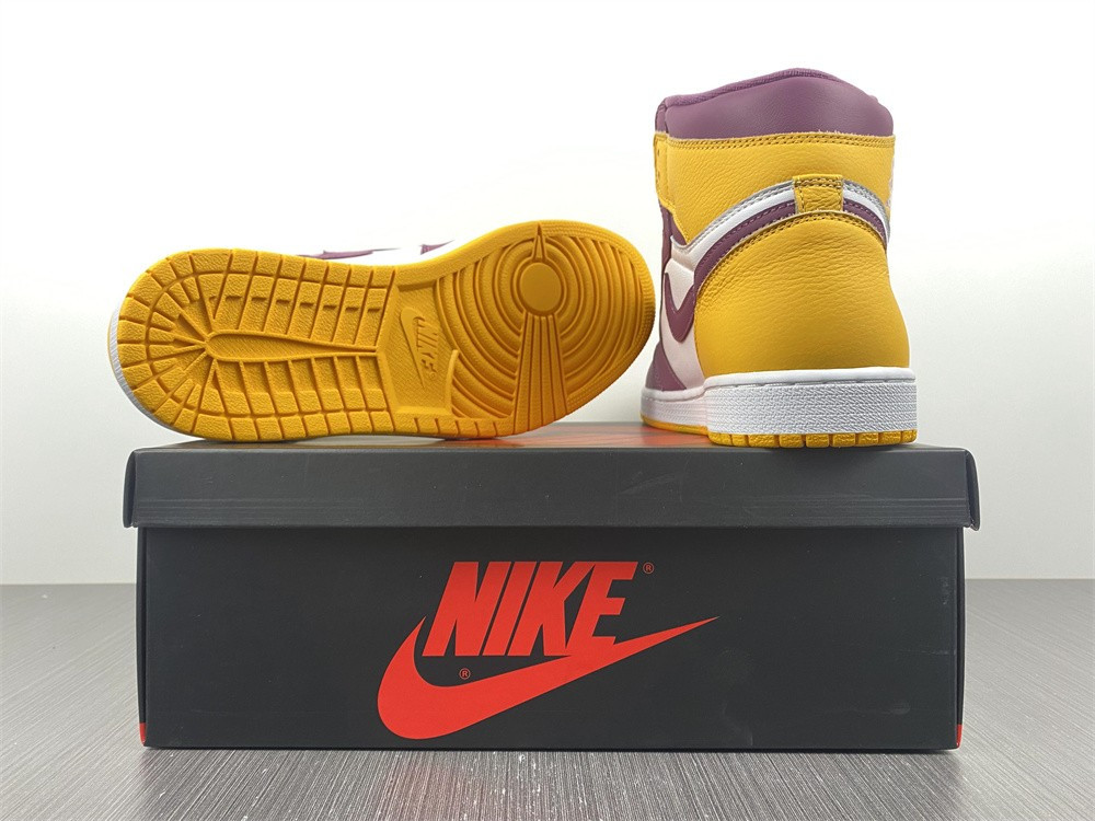 air jordan 1 high og “brotherhood” 555088-706