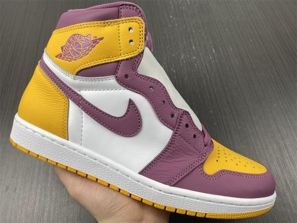 air jordan 1 high og “brotherhood” 555088-706