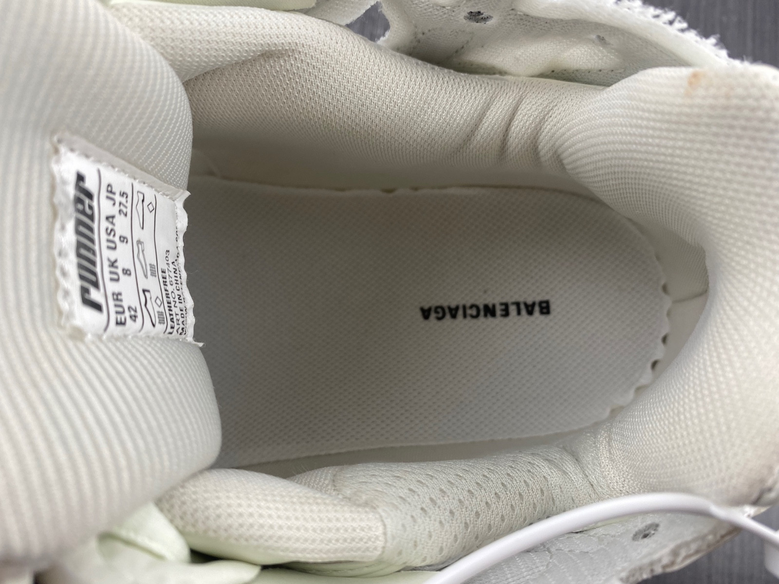 Ba*len*cia*ga runner sneaker