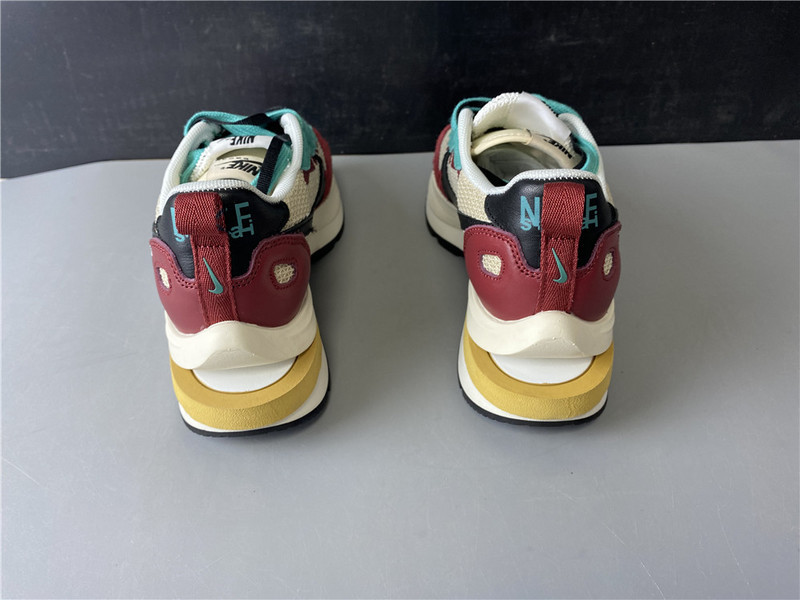 sacai x nike pegasus vaporfly sp ci9928 301