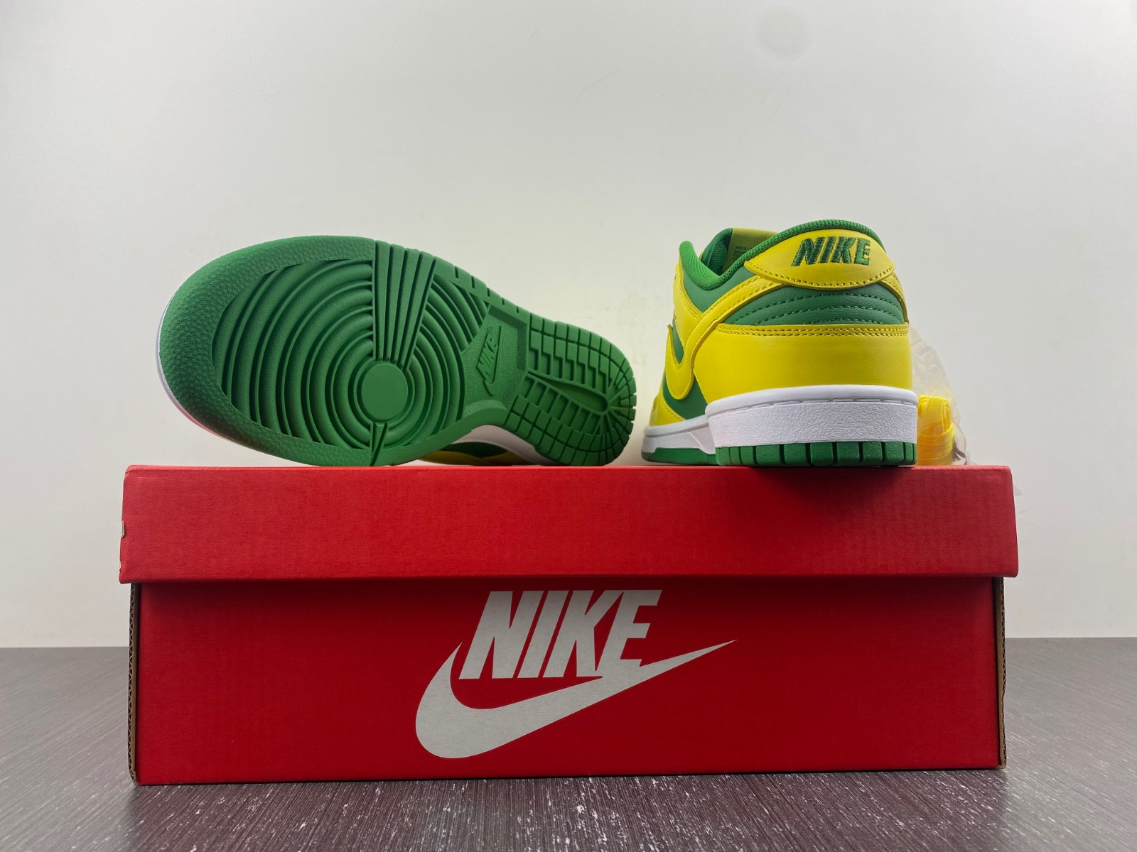 nike dunk low reverse brazil - dv0833-300