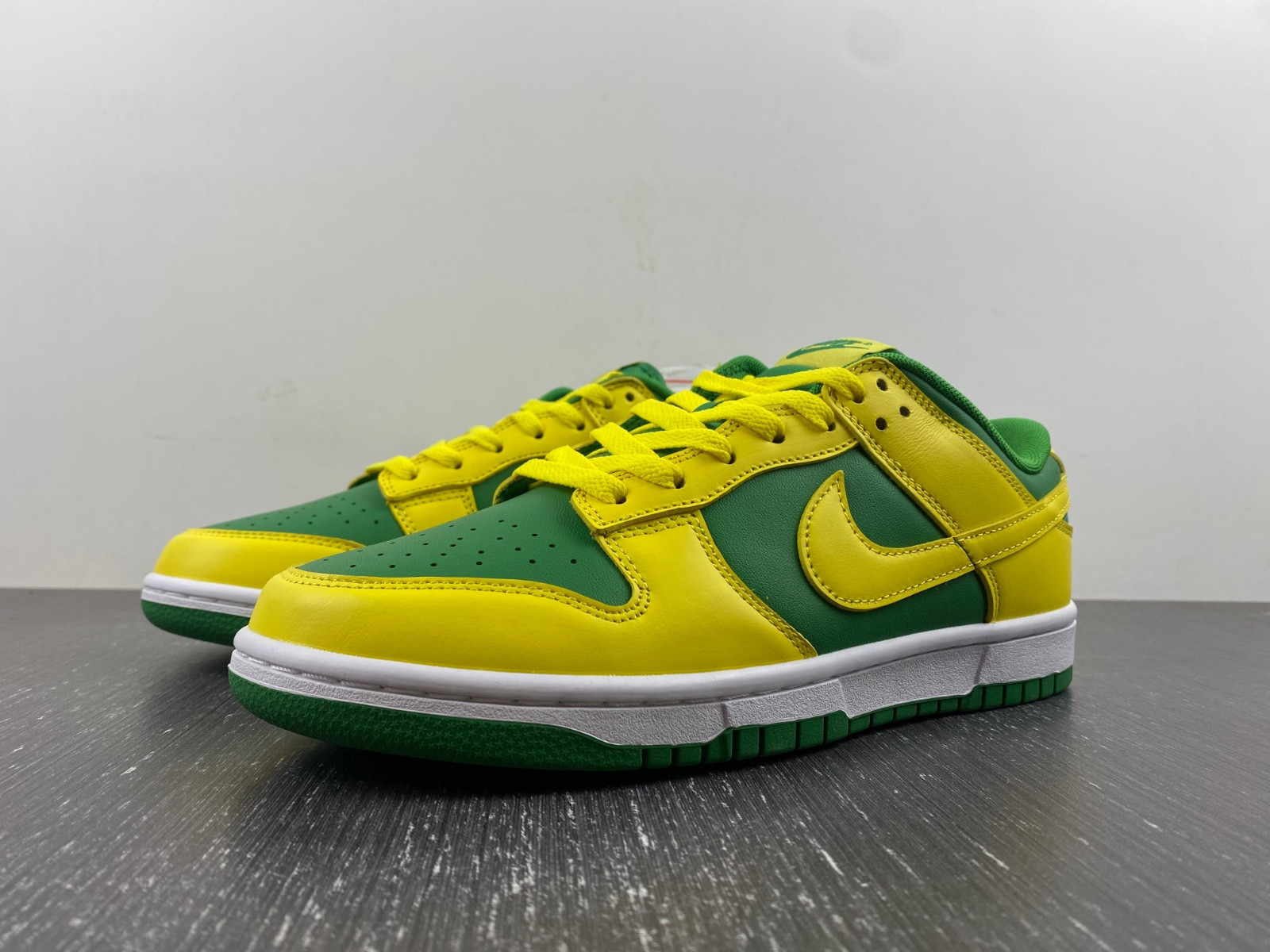 nike dunk low reverse brazil - dv0833-300