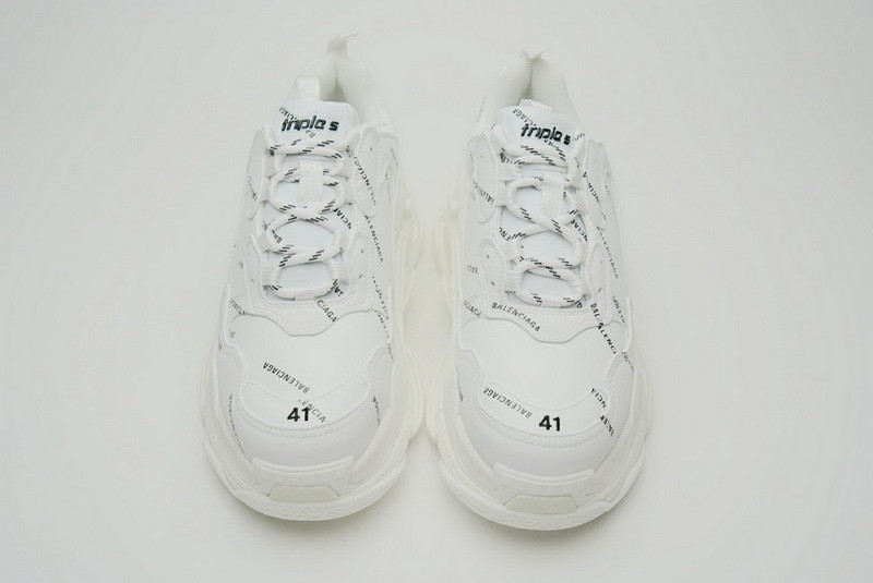 Ba*len*cia*ga triple s