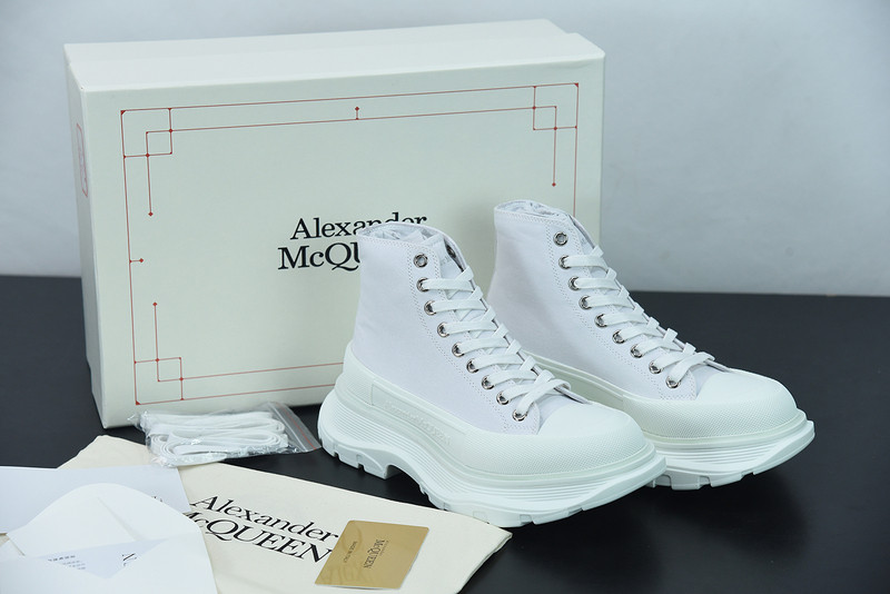 alex mcq tread slick boot in white