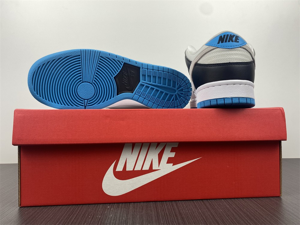 nike sb dunk low "laser blue" bq6817-101