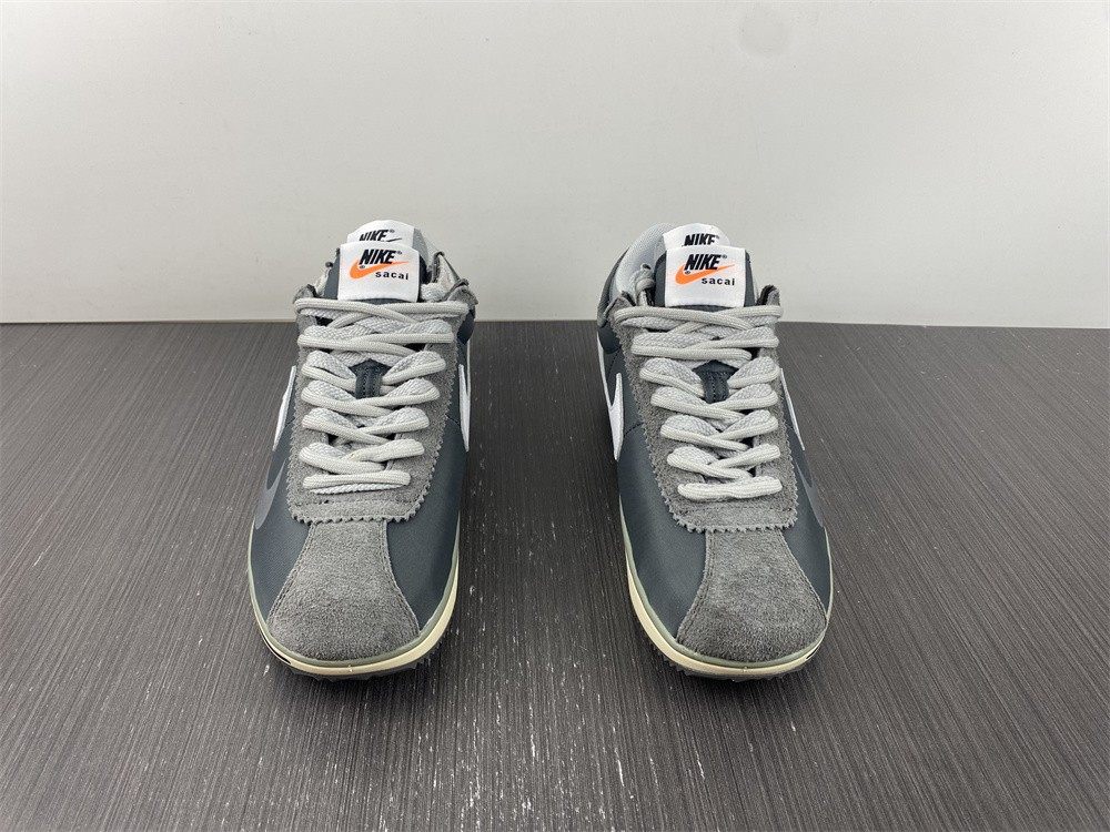nike zoom cortez sp sacai iron grey - dq0581-001