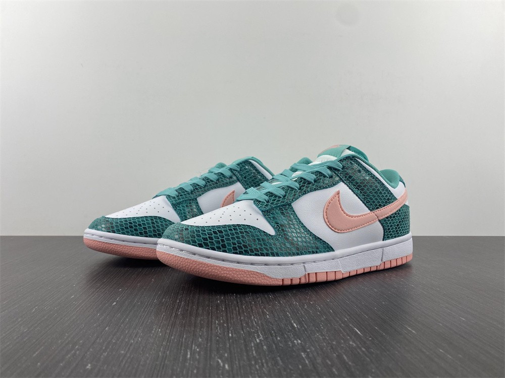 nike dunk low green snakeskin dr8577-300