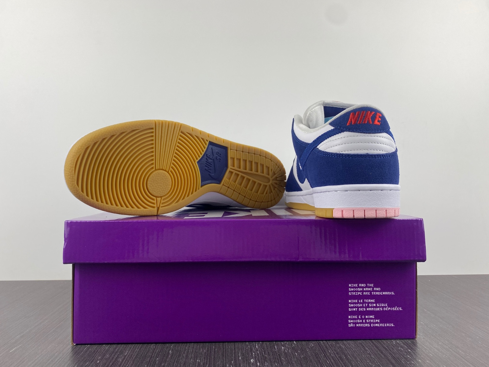 nike sb dunk low dodgers do9395-400