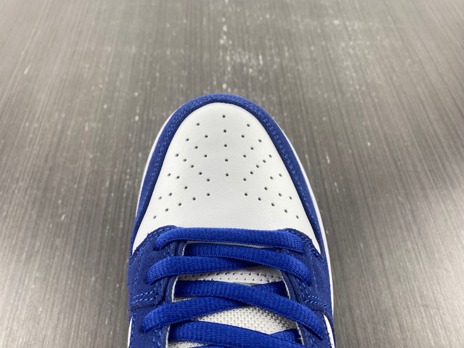 nike sb dunk low dodgers do9395-400