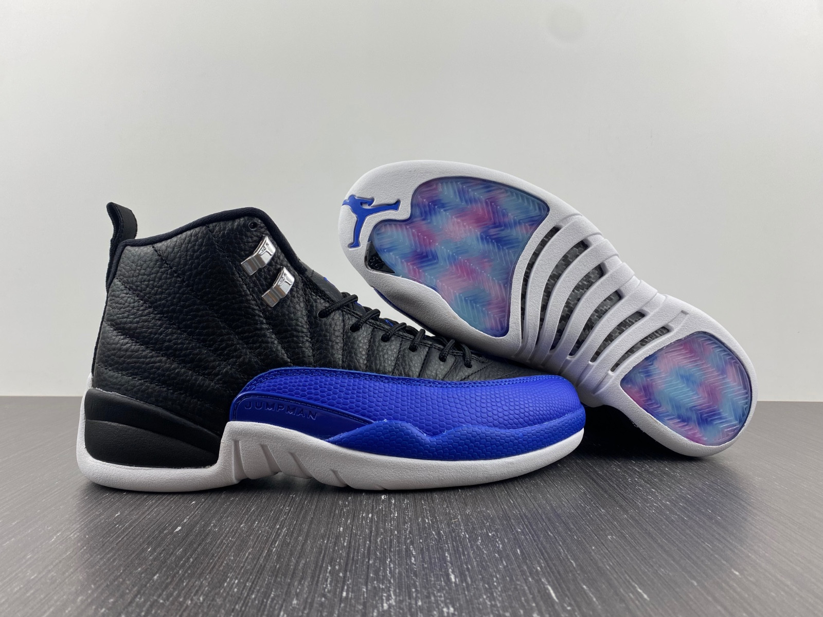jordan 12 retro hyper royal (w) - ao6068-004