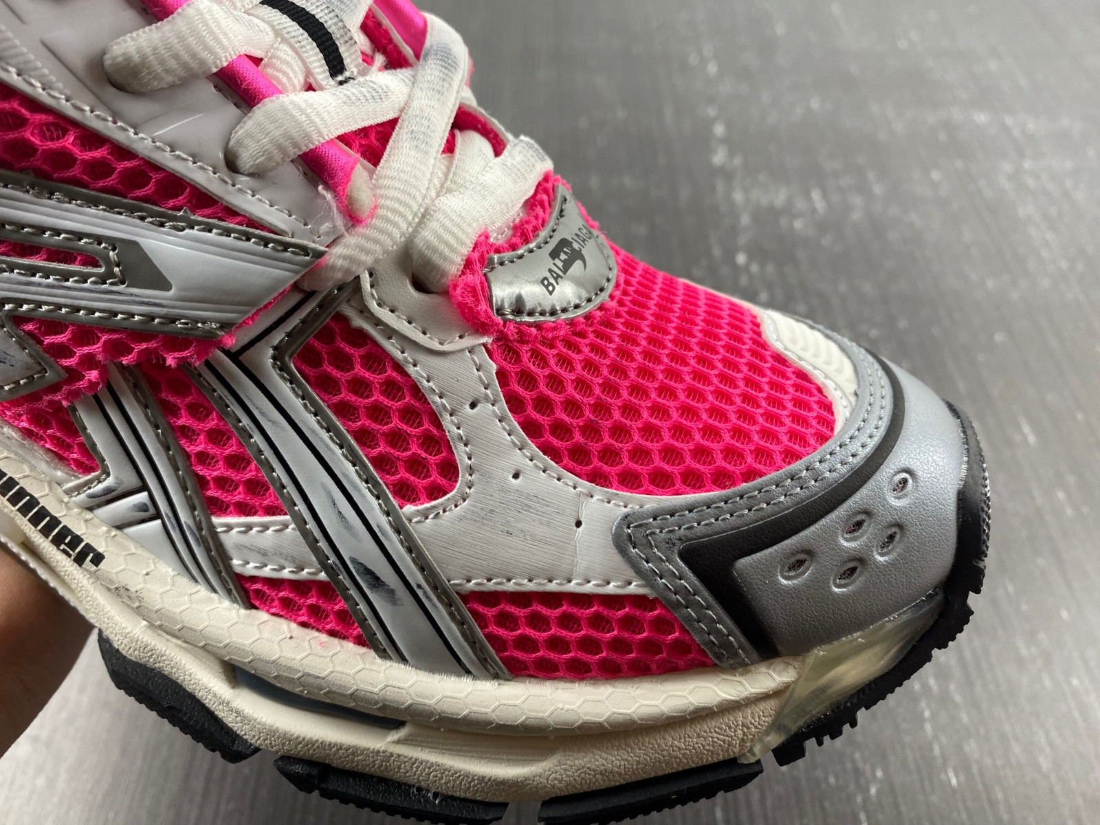 Ba*len*cia*ga runner sneaker