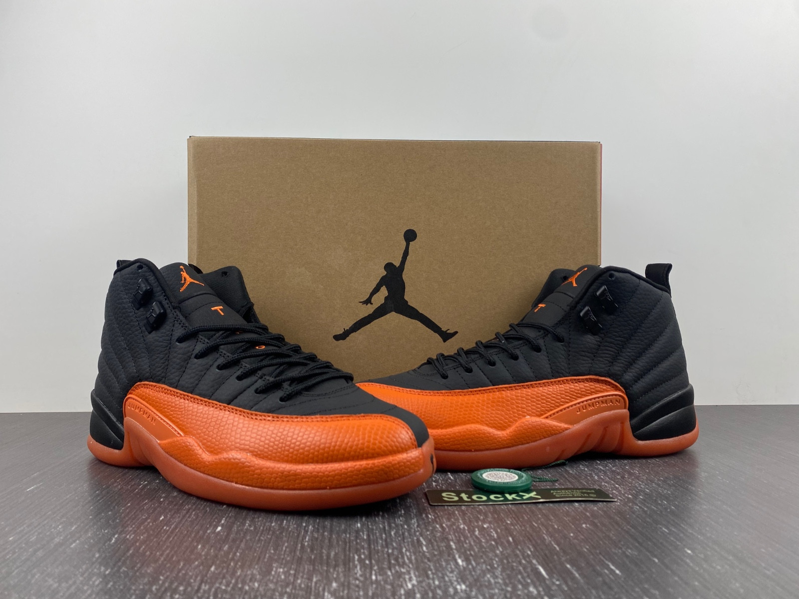 air jordan 12 wmns brilliant orange fd9101-081