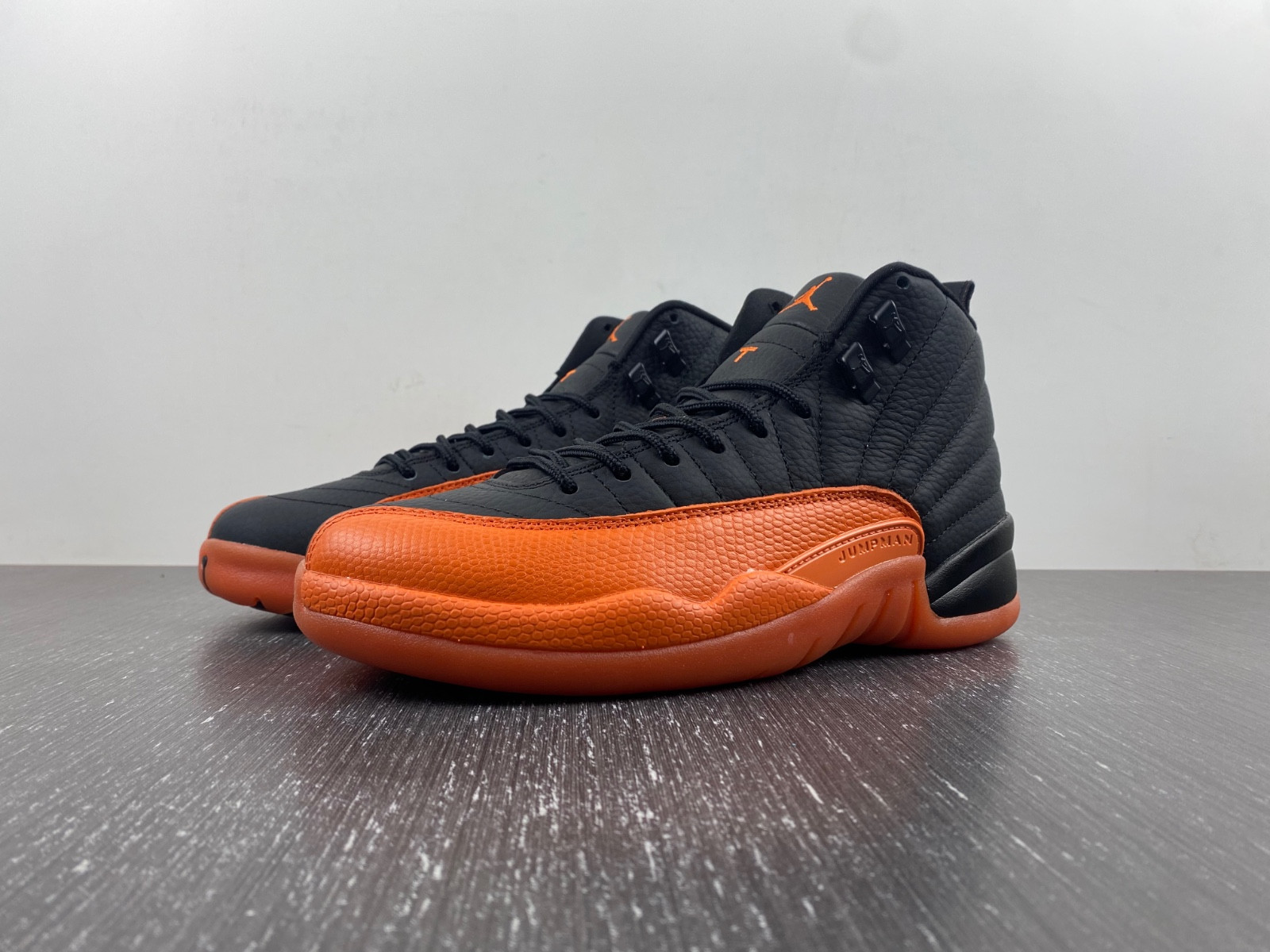 air jordan 12 wmns brilliant orange fd9101-081