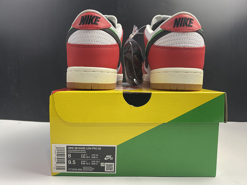 frame skate x nike sb dunk low ct2550-600