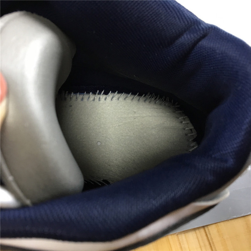 nike air more uptempo cj6125-100