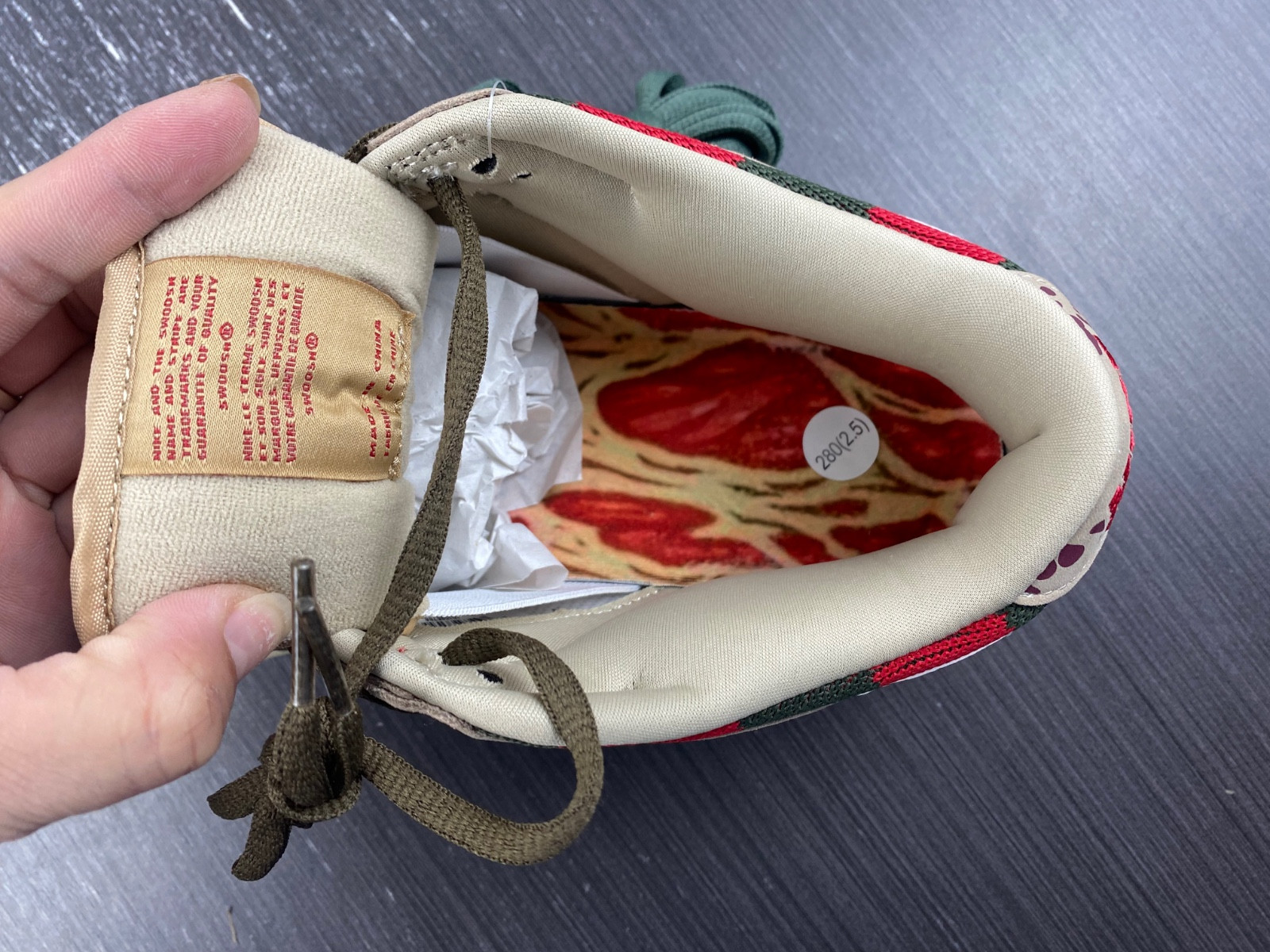 nike dunk sb low freddy krueger - 313170-202