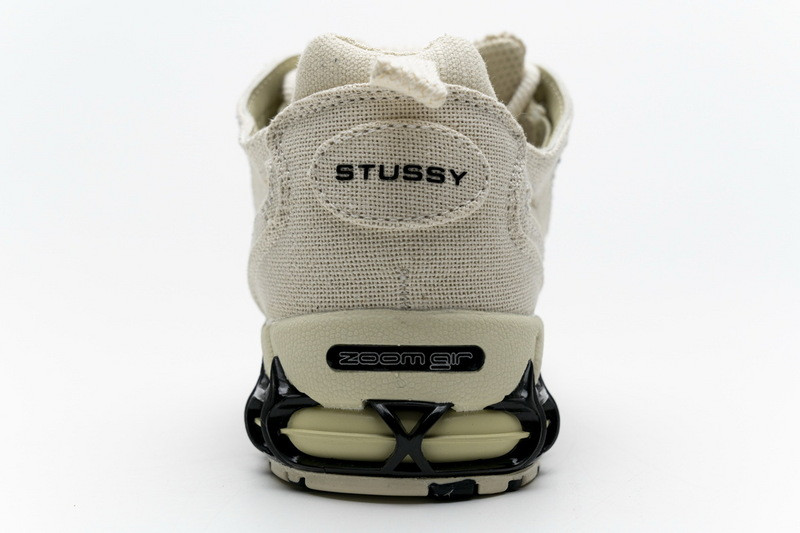 cq5486-001 stussy x nike air zoom spiridon caged cq5486-200