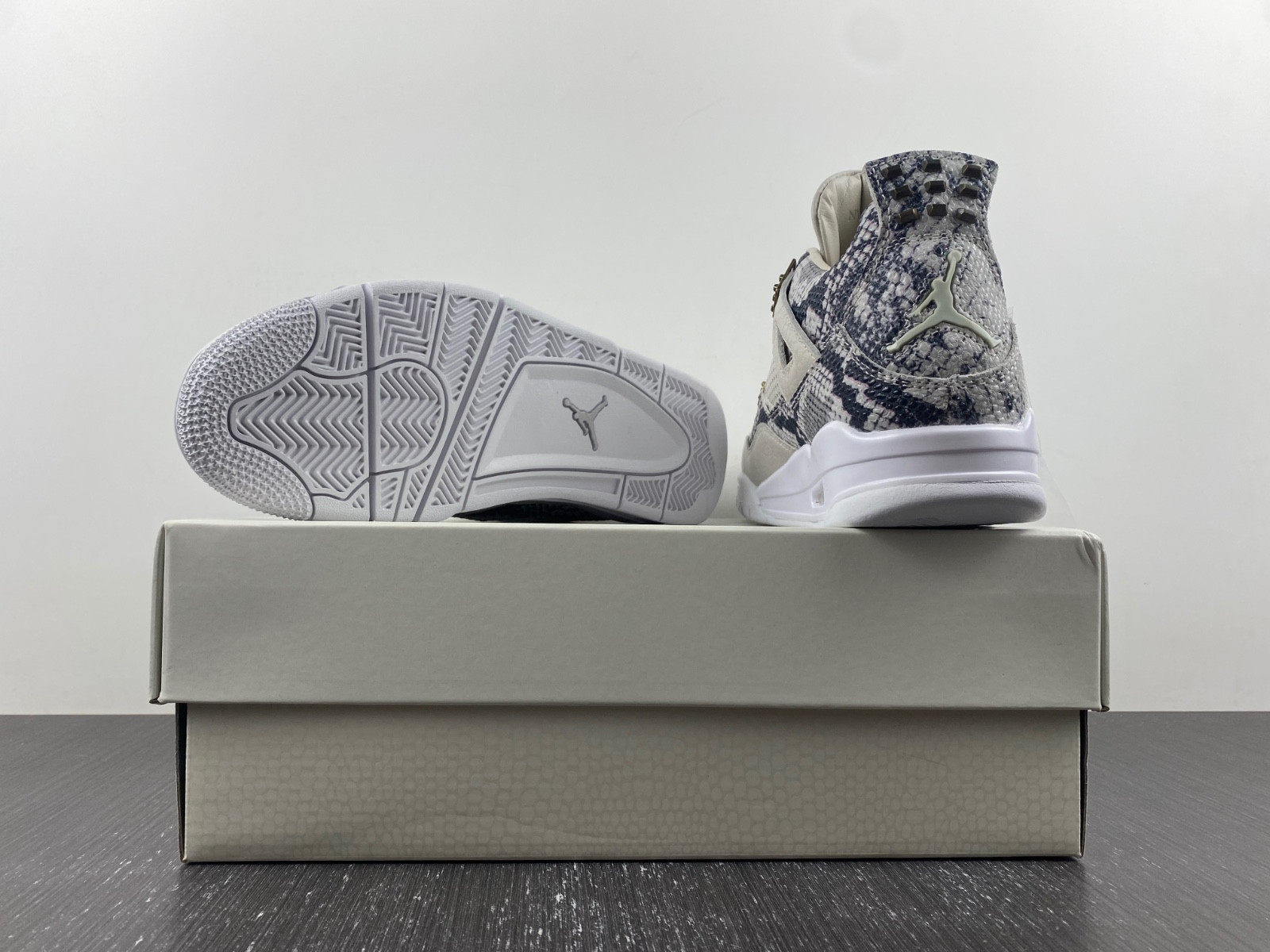 jordan 4 retro snakeskin - 819139-030