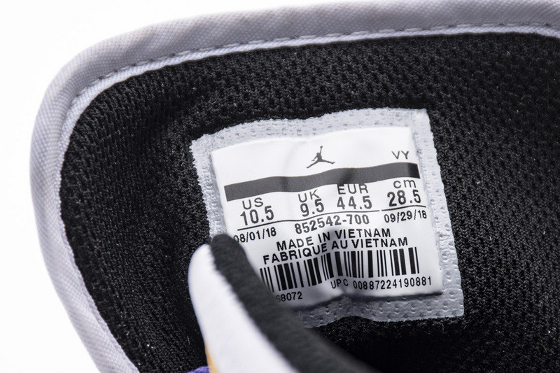 air jordan 1 mid se lakers 852542-700