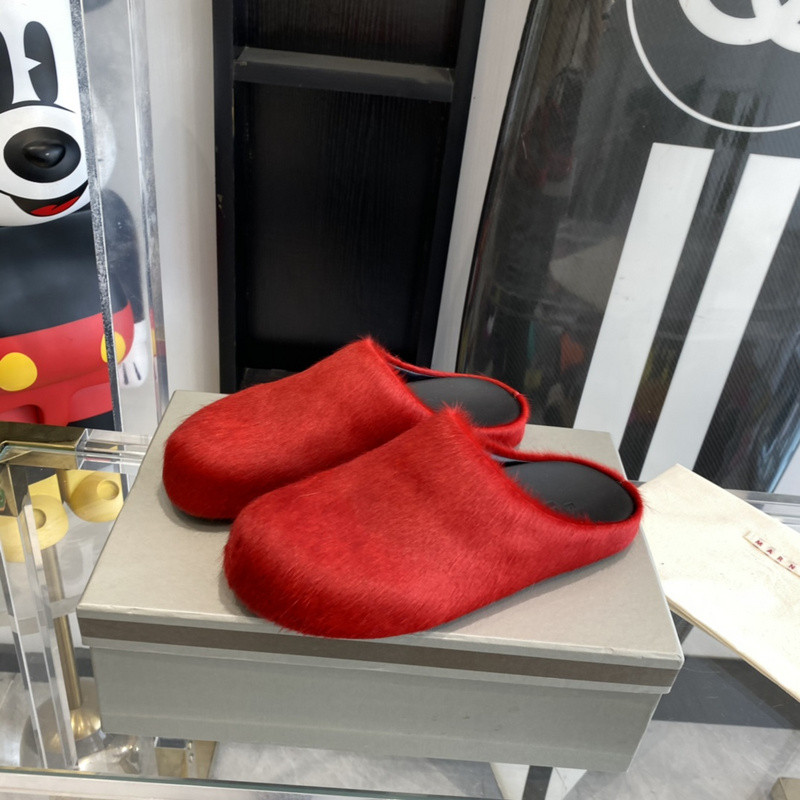 Ma*n1 red fussbett sabot loafers