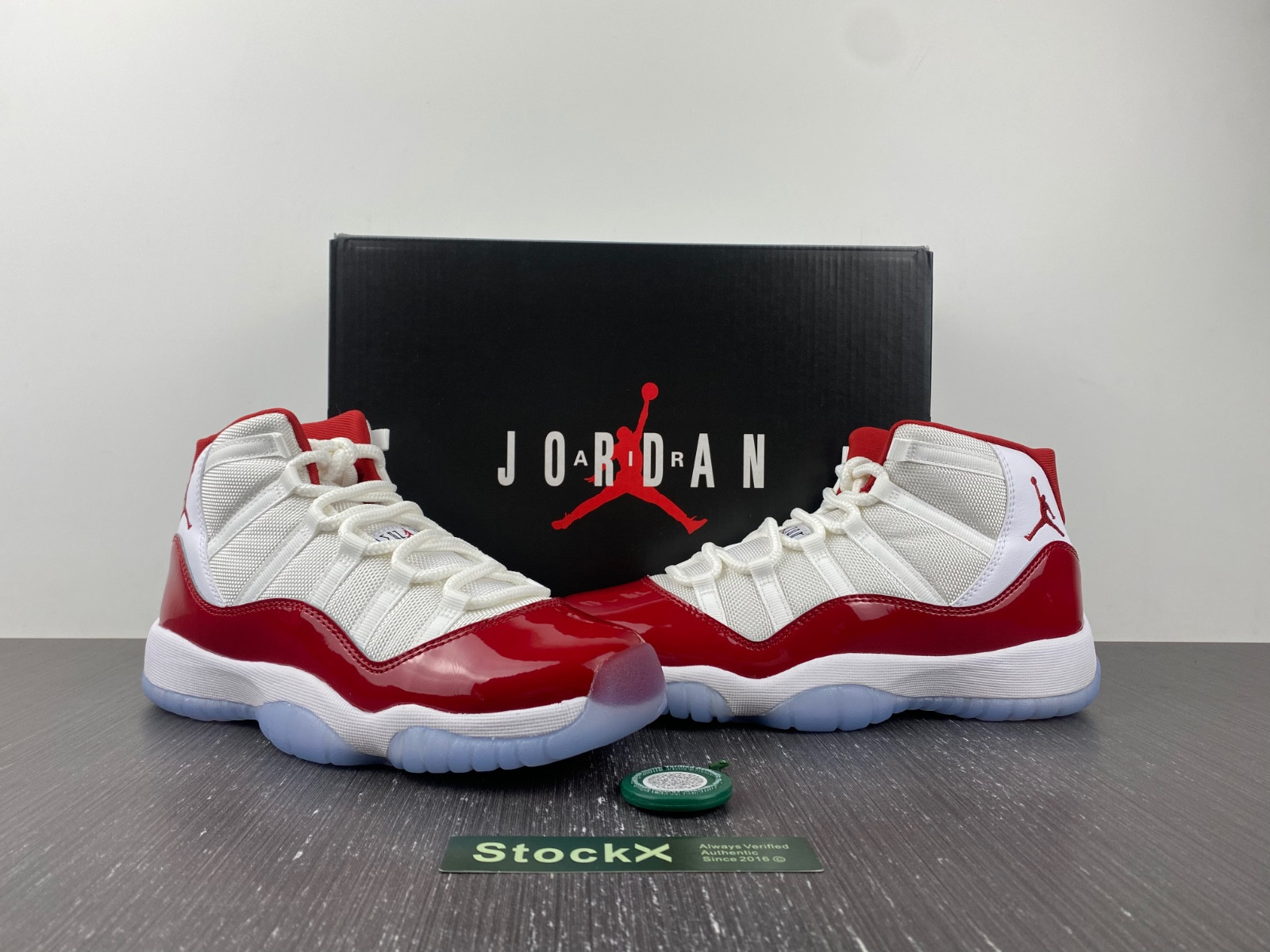 jordan 11 retro cherry (2022) - ct8012-116