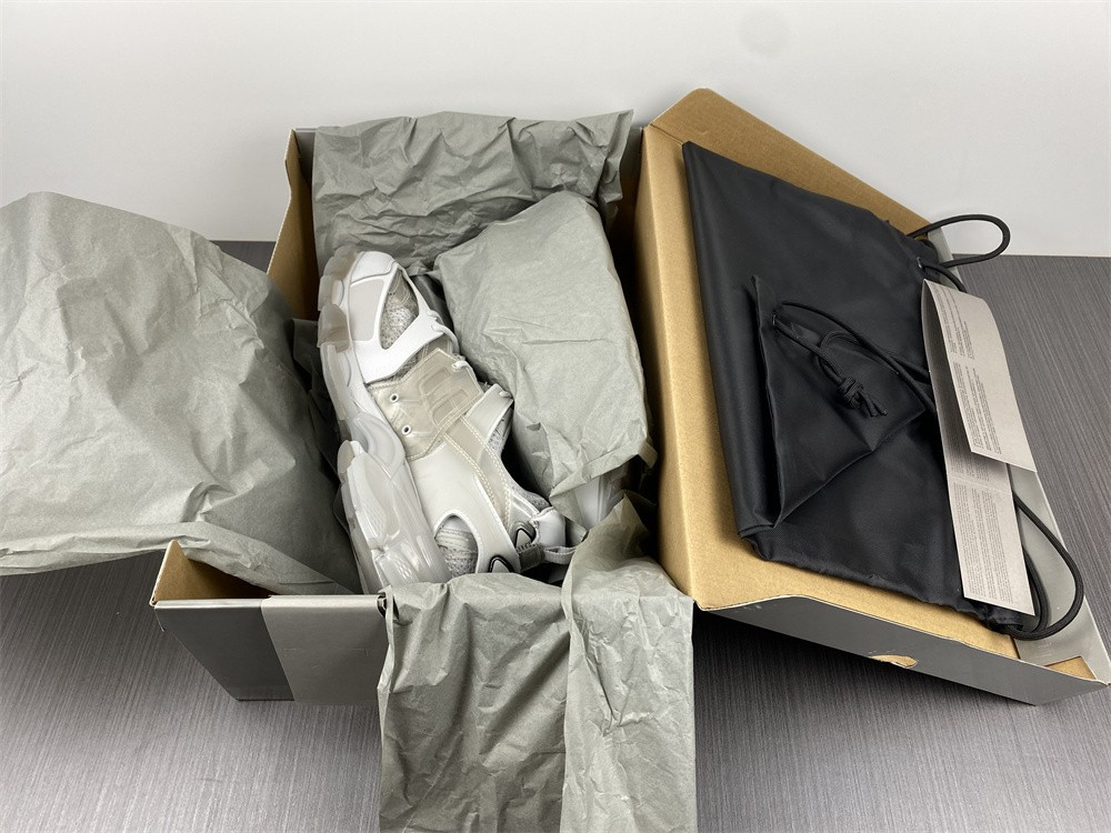 Ba*len*cia*ga 3.0 track trainer grey