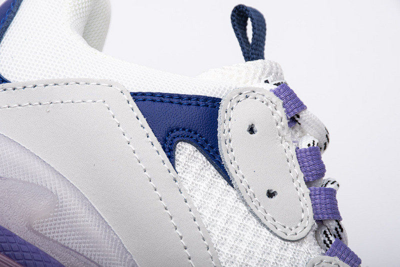 Ba*len*cia*ga triple s