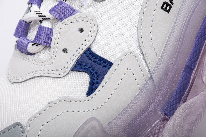 Ba*len*cia*ga triple s