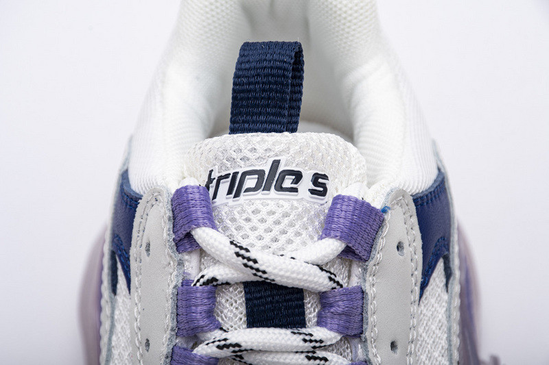 Ba*len*cia*ga triple s