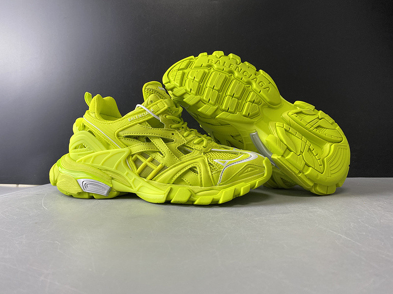 Ba*len*cia*ga track 2