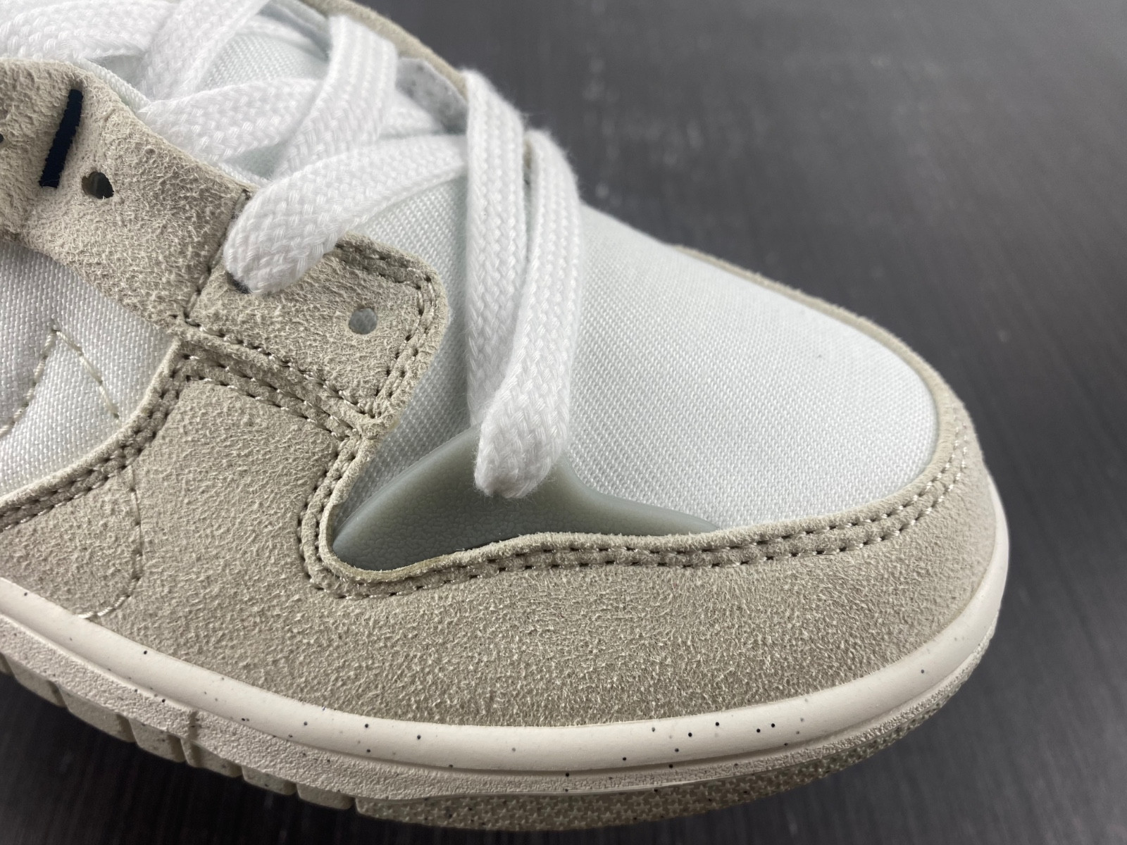 nike dunk low disrupt 2 pale ivory black (w) dh4402-101