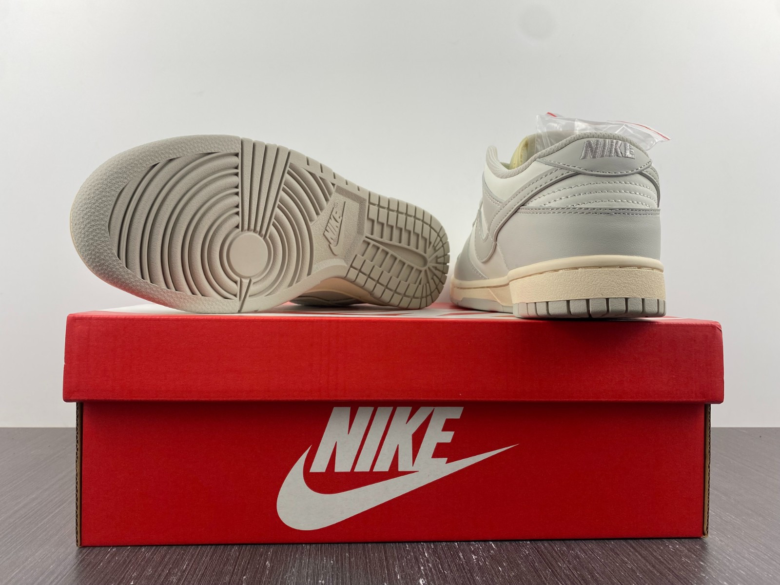 nike dunk low sail light bone (w) - dd1503-107