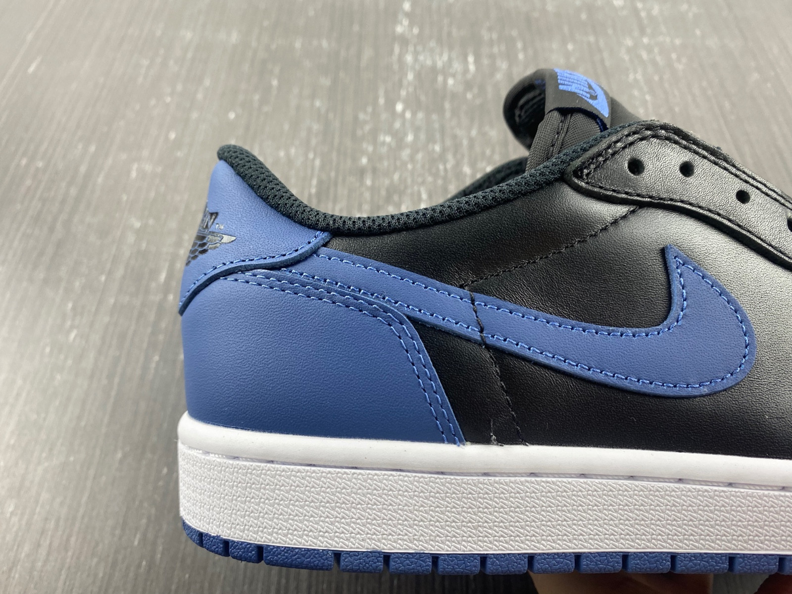 jordan 1 retro low og mystic navy - cz0790-041