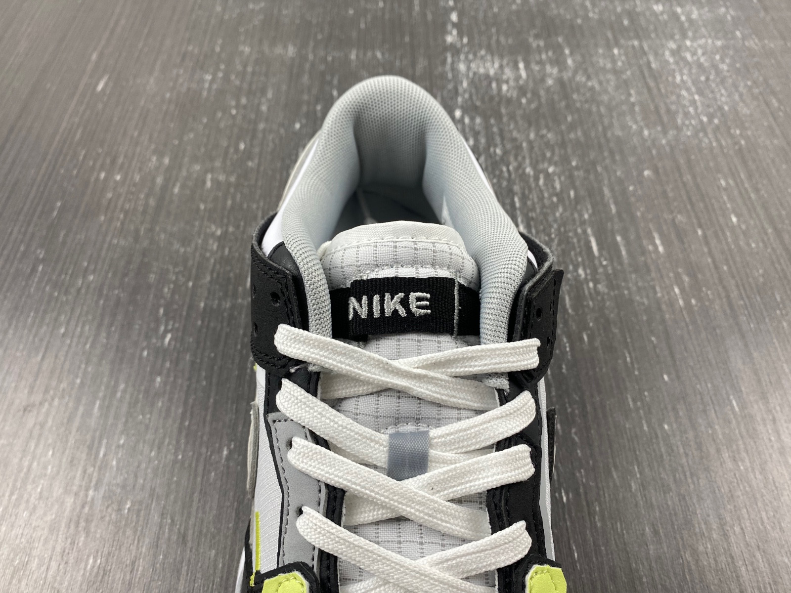 nike dunk low scrap wolf grey light lemon twist dc9723-001