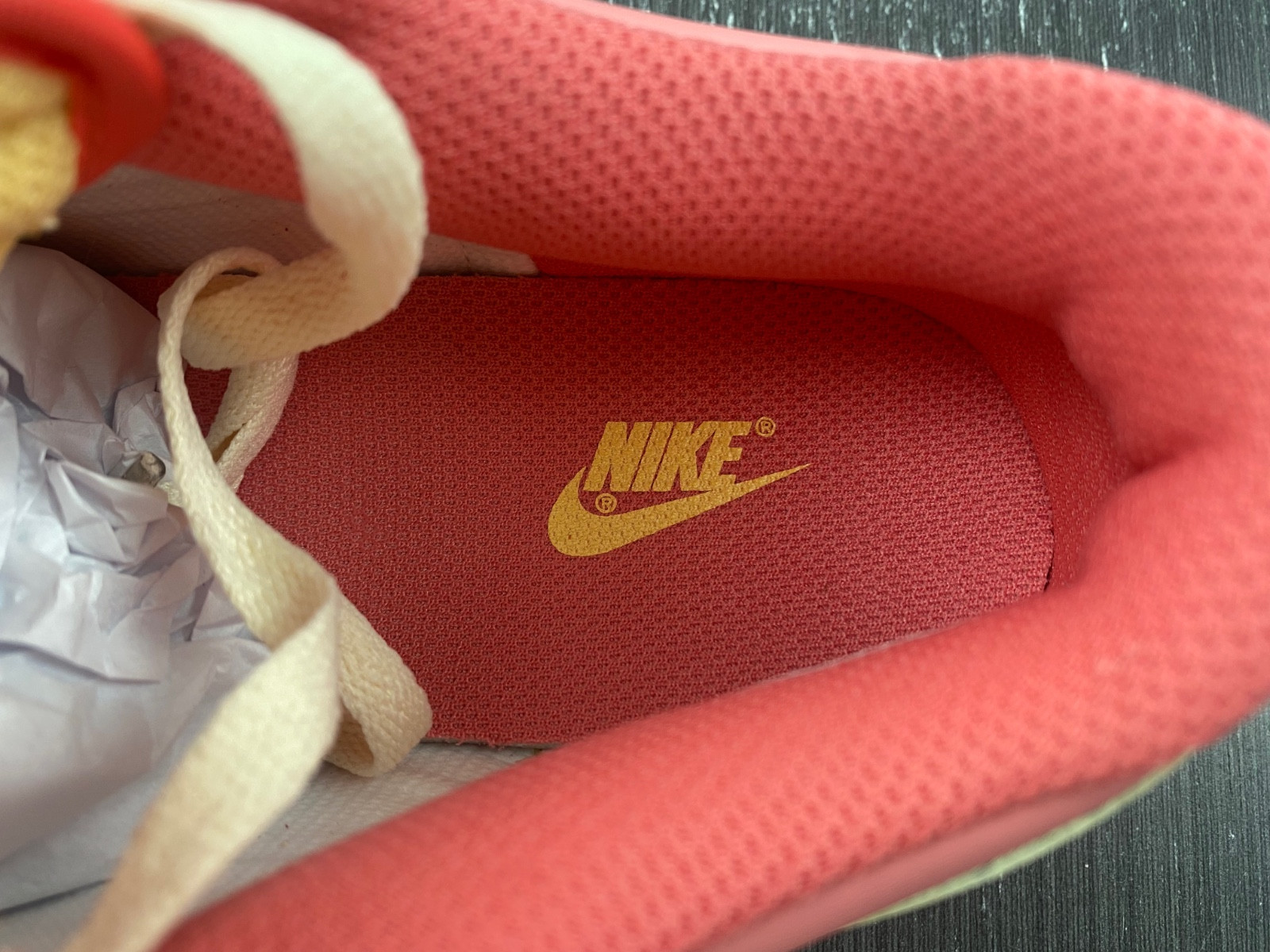 nike dunk low strawberry peach cream (gs) - dh9765-200