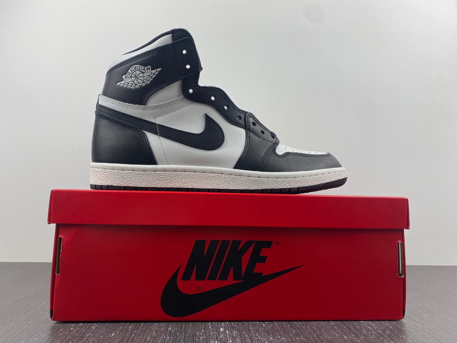 jordan 1 retro high 85 black white (2023) - bq4422-001