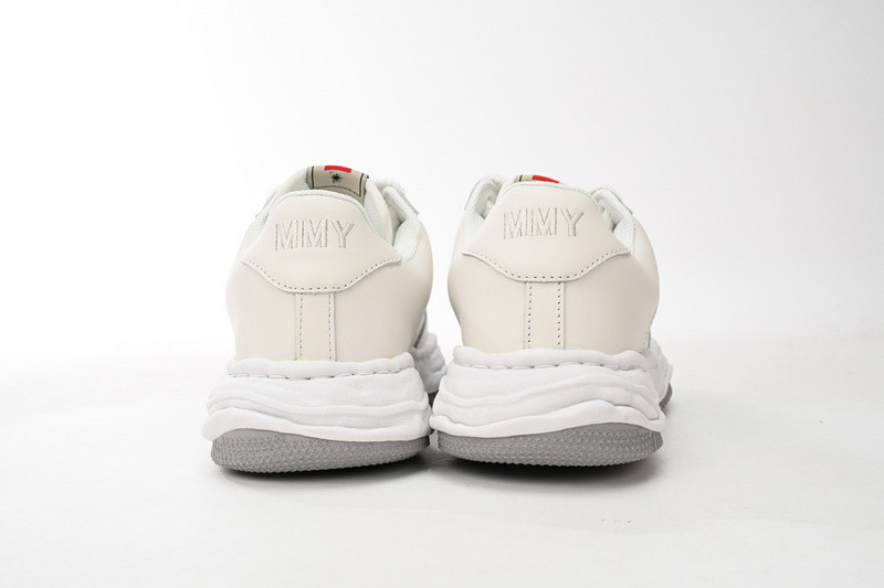 mmy sneaker 0045