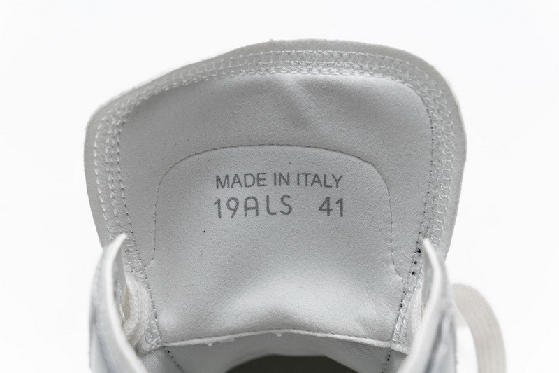 D*or b23 oblique high top sneaker