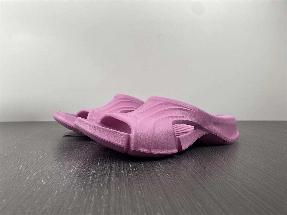 Ba*len*cia*ga mold slide sandal pink