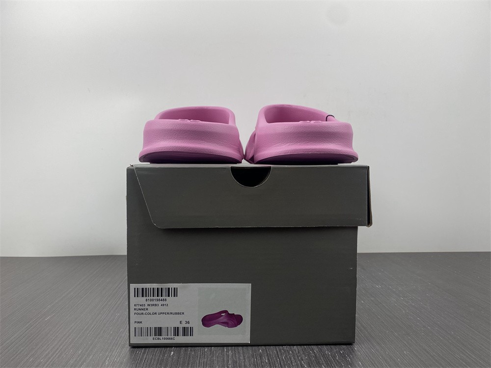 Ba*len*cia*ga mold slide sandal pink