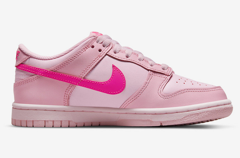 nike dunk low “triple pink” gs dh9765-600