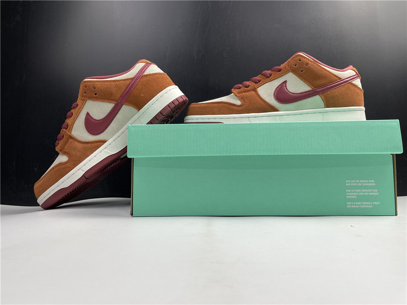 nike sb dunk low pro dark russet cedar - bq6817-202