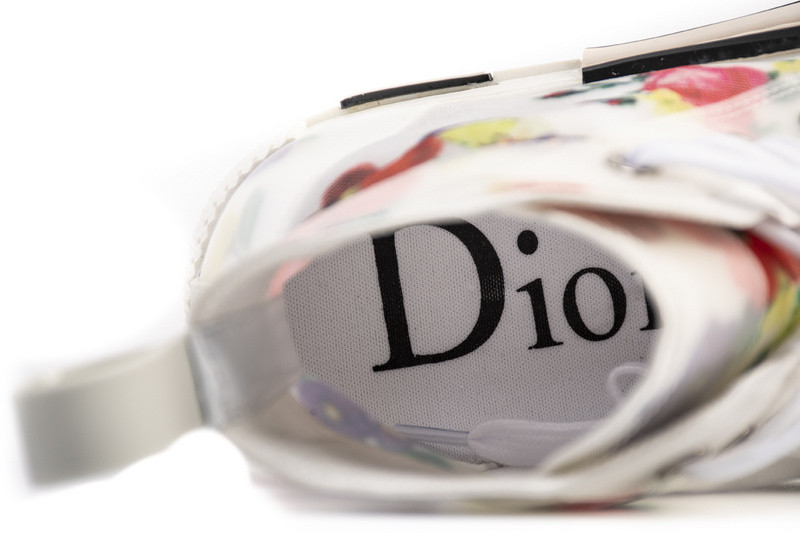 D*or b23 oblique high top sneaker t00853h063