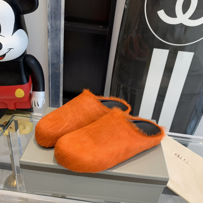 Ma*n1 orange fussbett sabot loafers